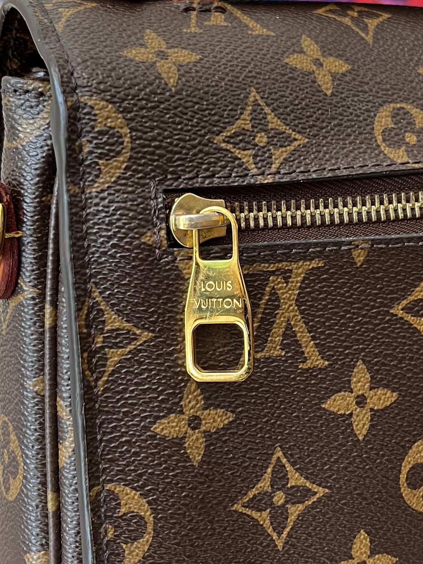 Louis Vuitton Metis Pochette MM