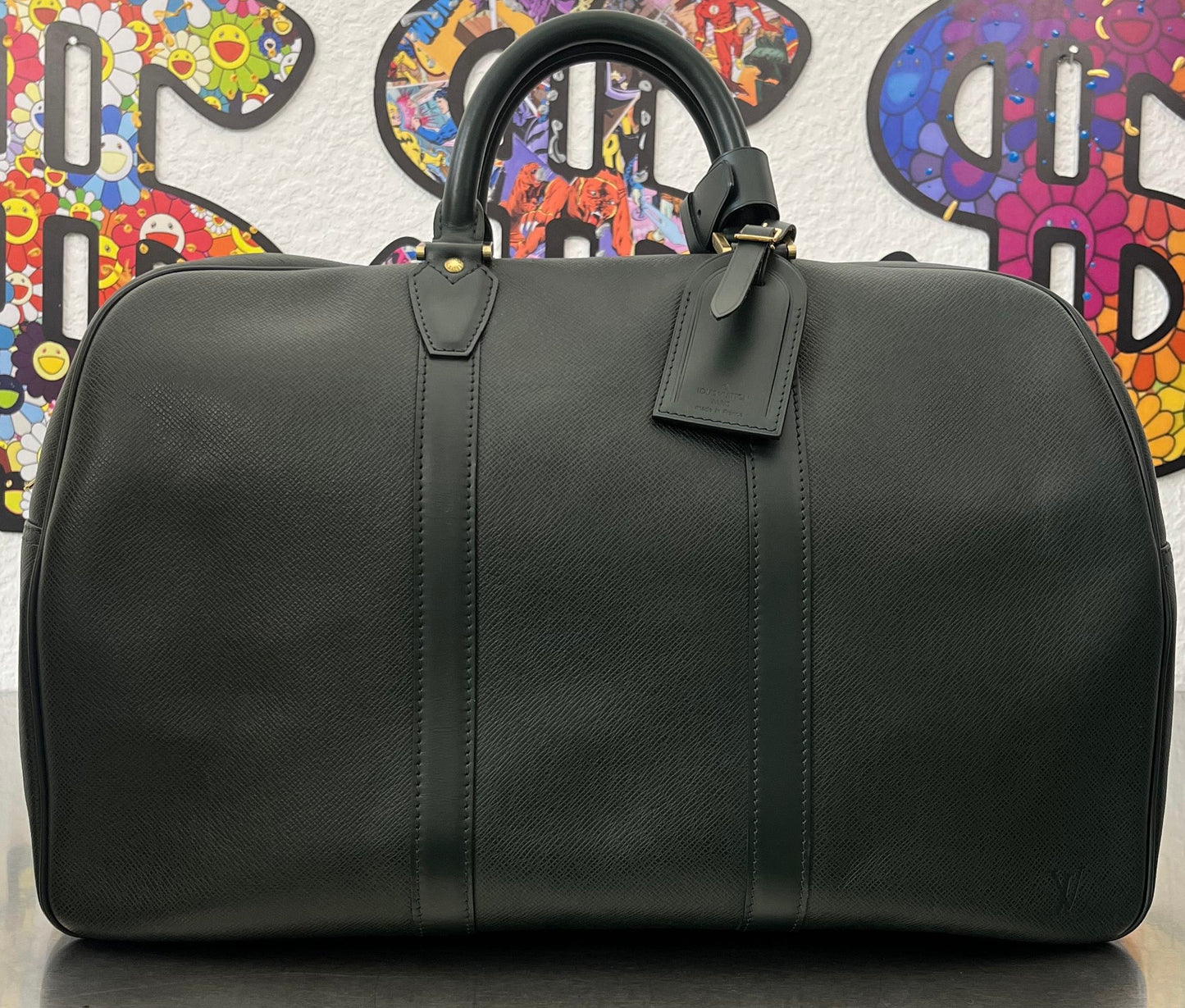 Louis Vuitton Kendall PM Taiga Leder