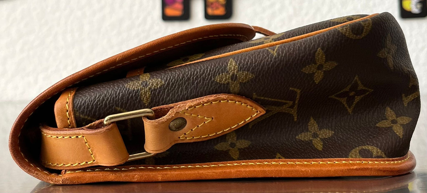 Louis Vuitton Gibeciere MM Monogramm