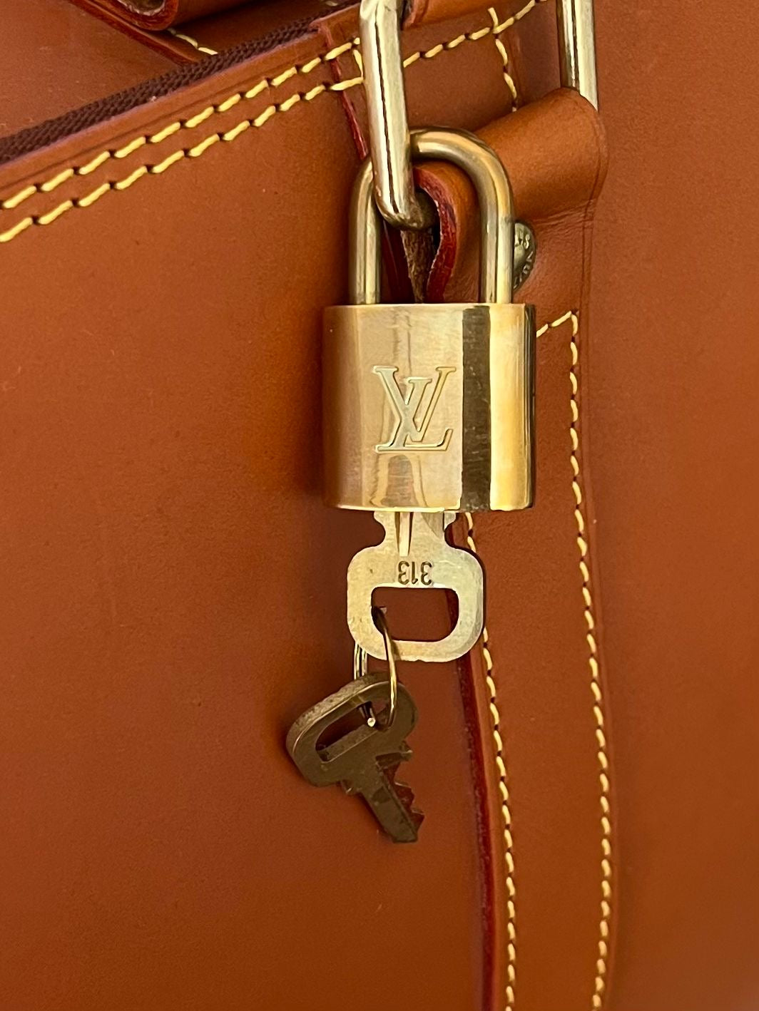 Louis Vuitton Keepall 65 Special Order Nomad Leder