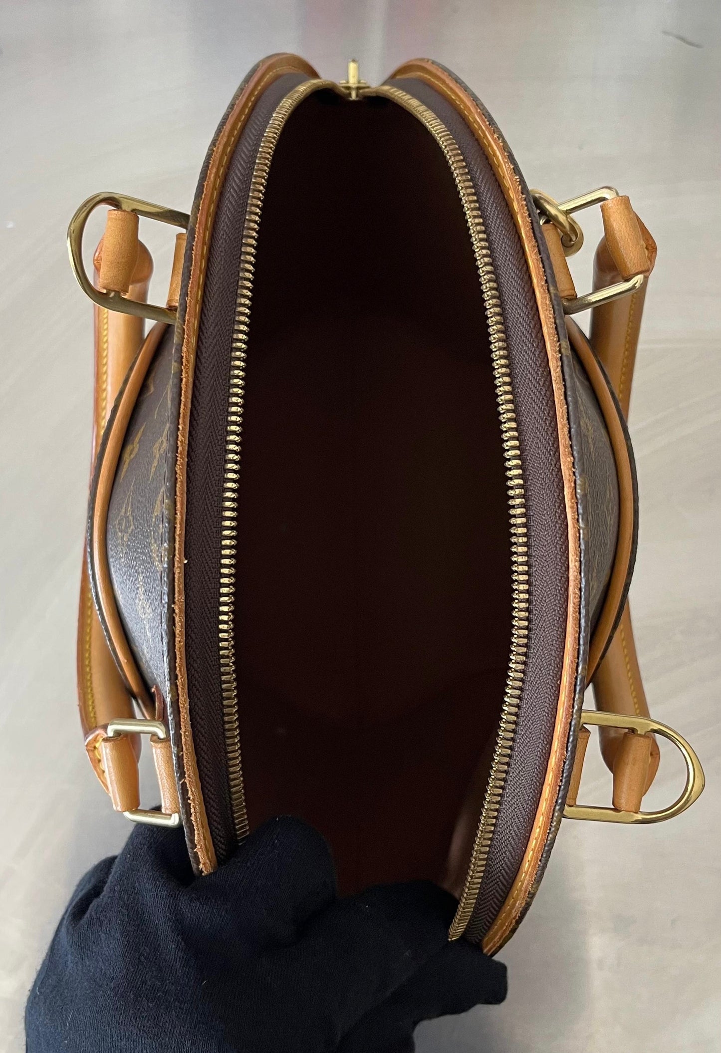 Louis Vuitton Ellipse PM