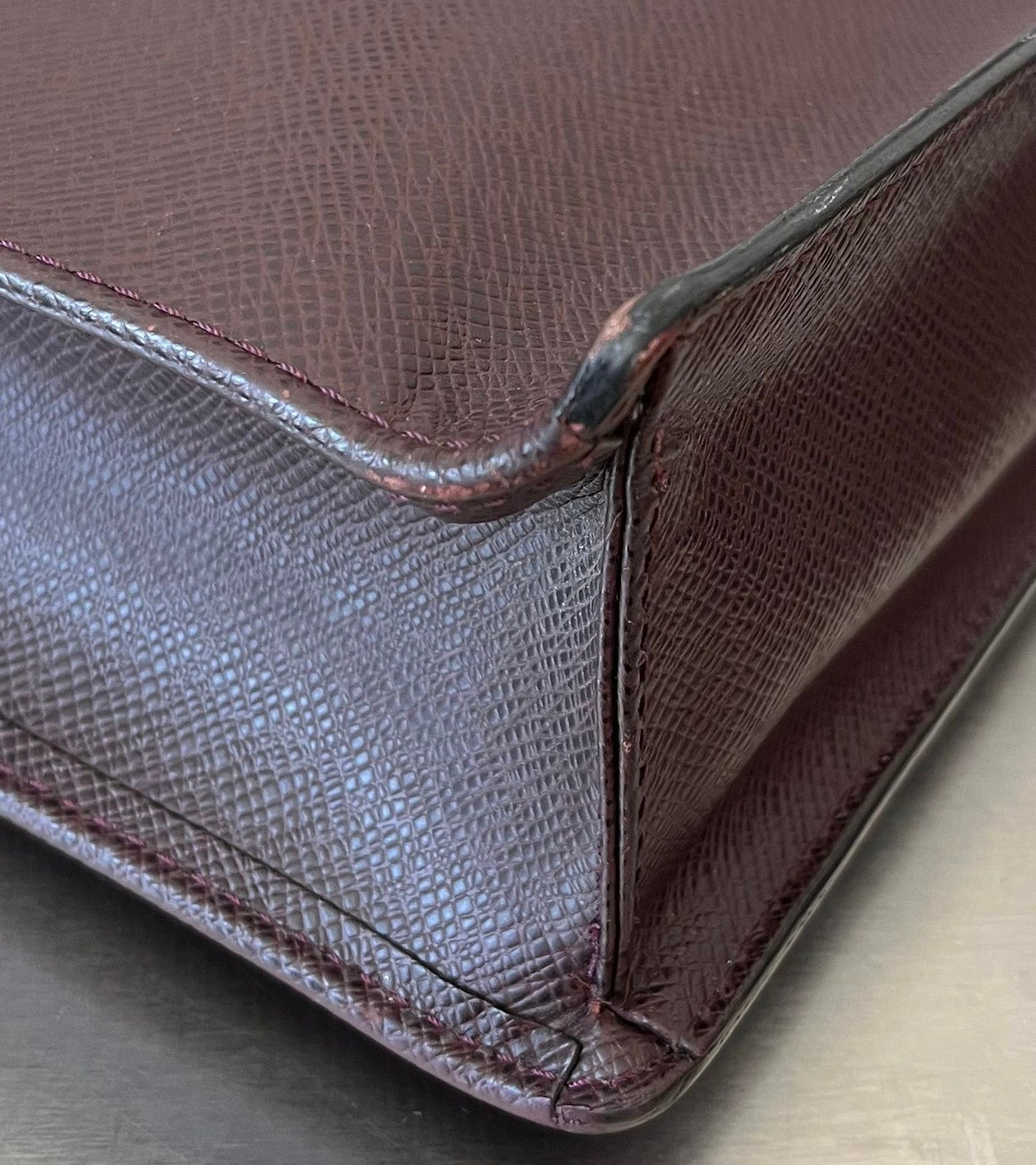 Louis Vuitton Angara Taiga
