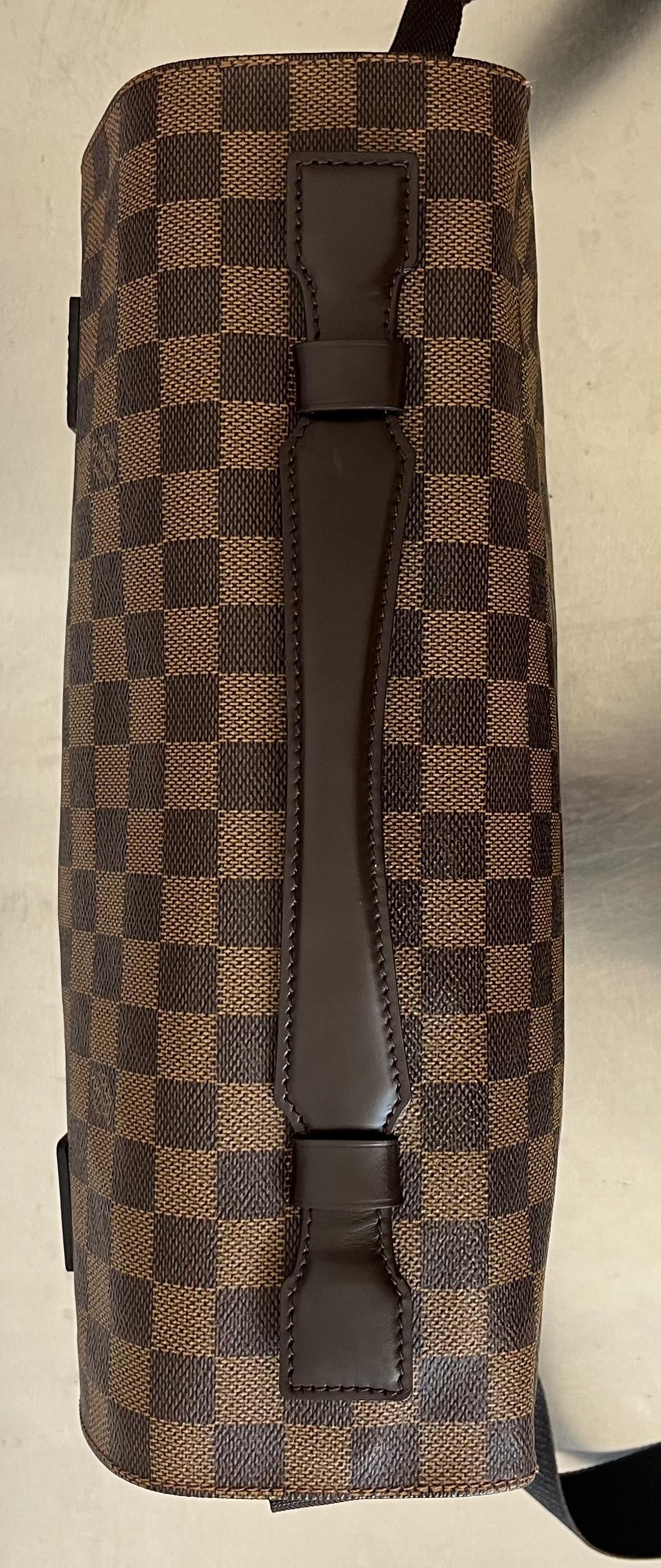Louis Vuitton Broadway