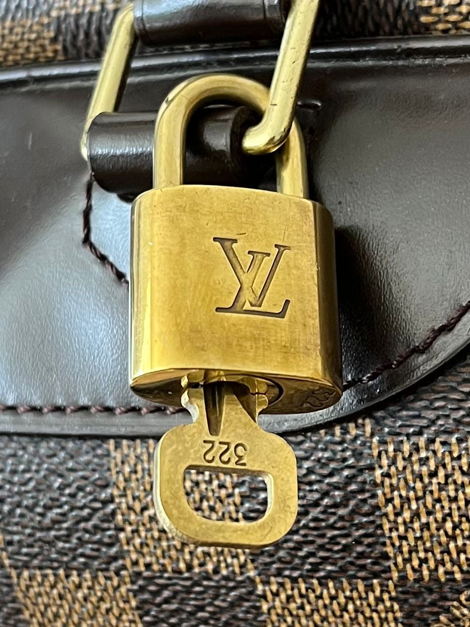 Louis Vuitton Deauville Damier