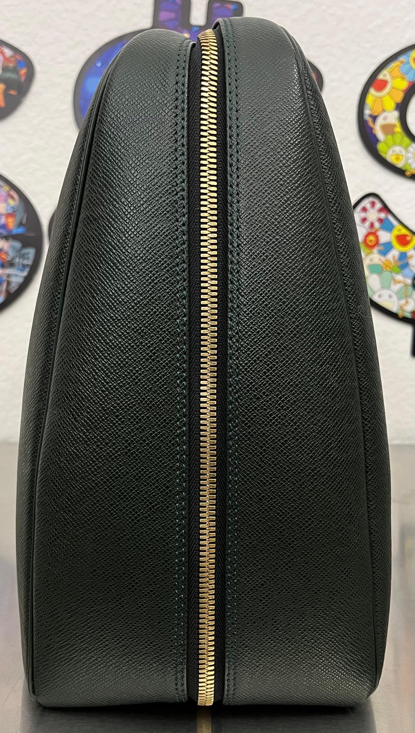 Louis Vuitton Helanga Taiga