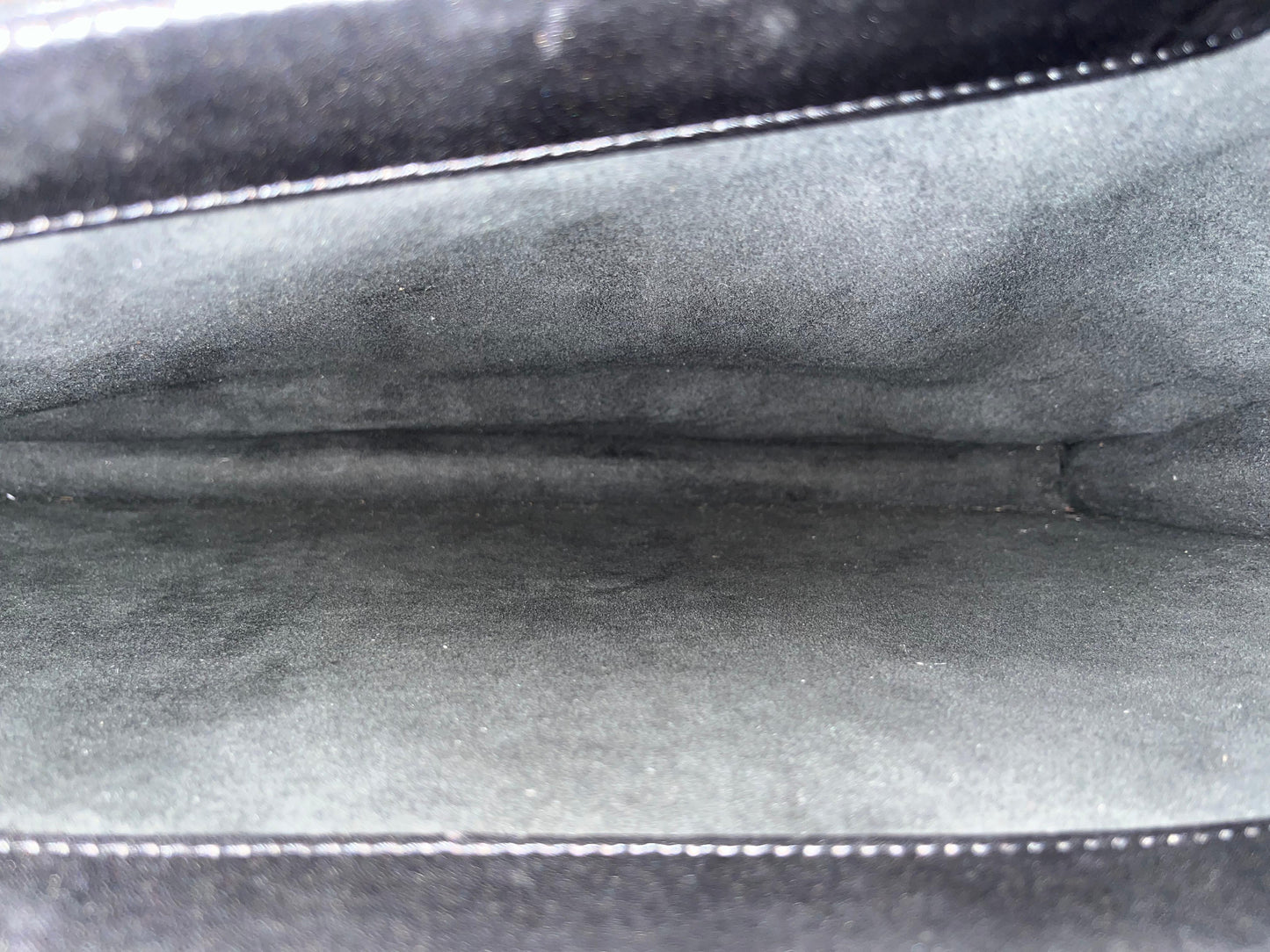 Louis Vuitton Larry Monogram Makassar