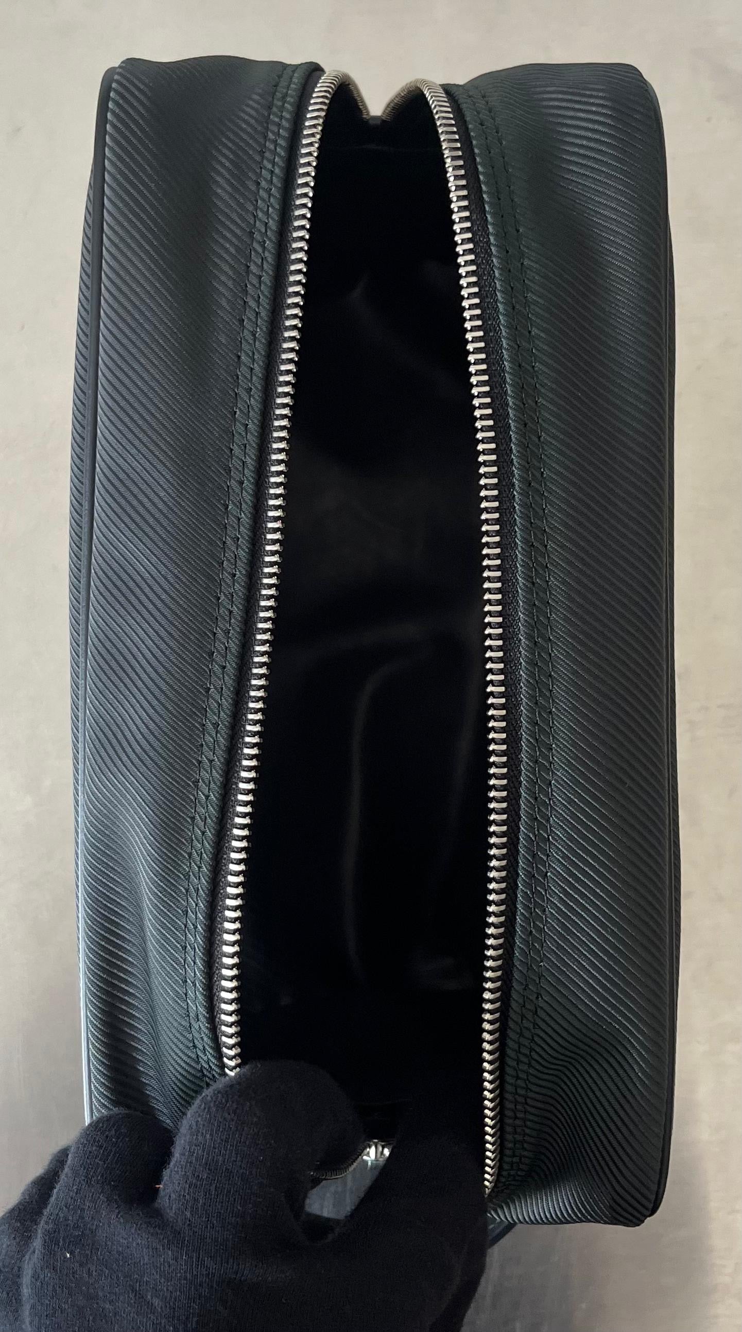 Louis Vuitton Kulturtasche