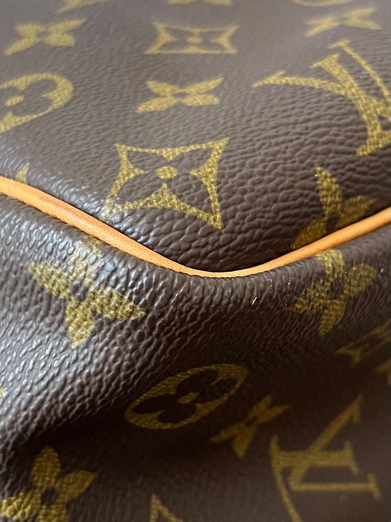 Louis Vuitton Deauville