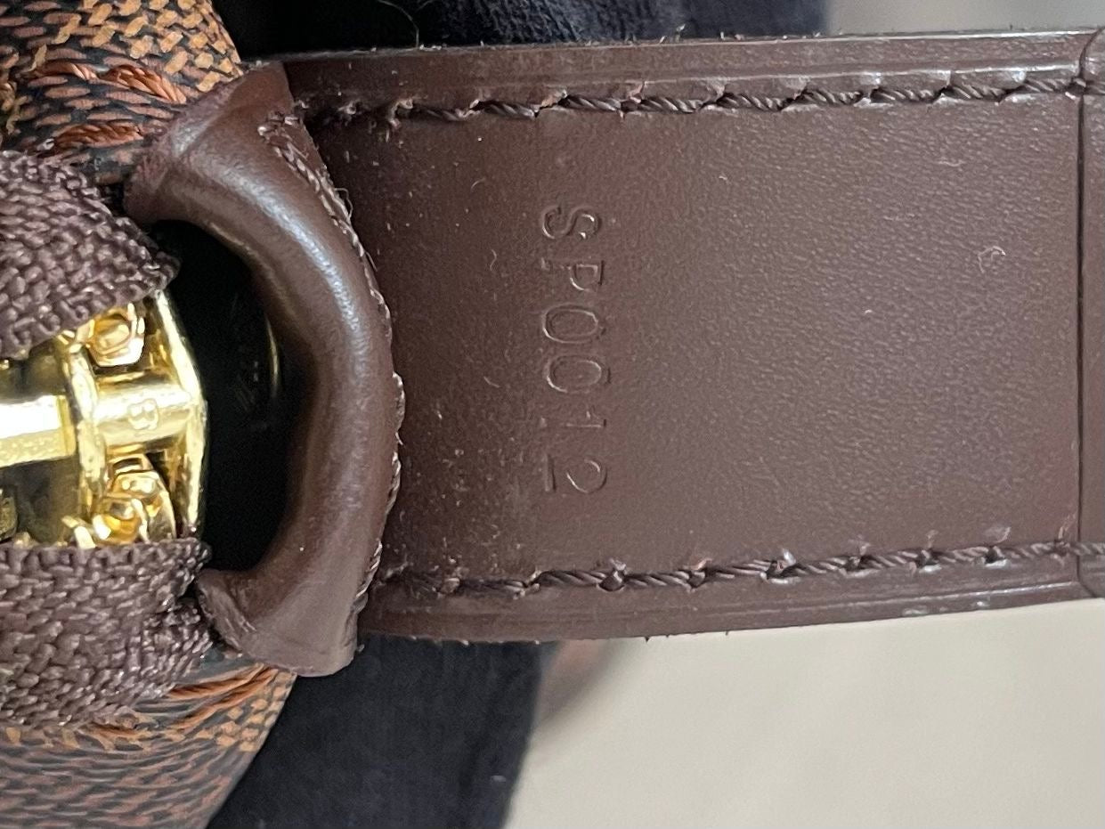 Louis Vuitton Cruiser Bag 40 Damier