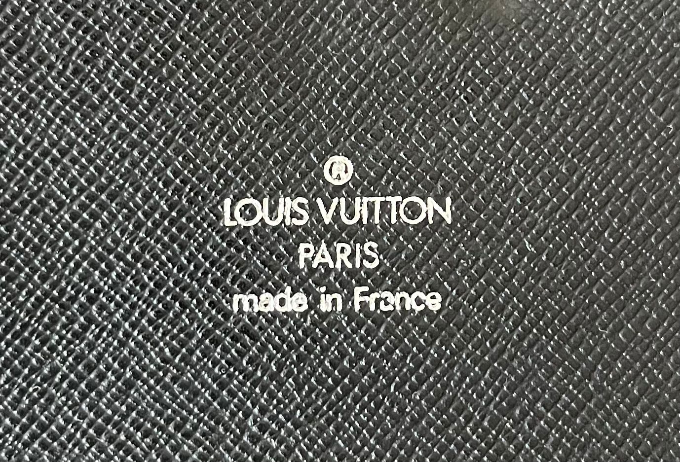 Louis Vuitton Atoll Organizer Taiga