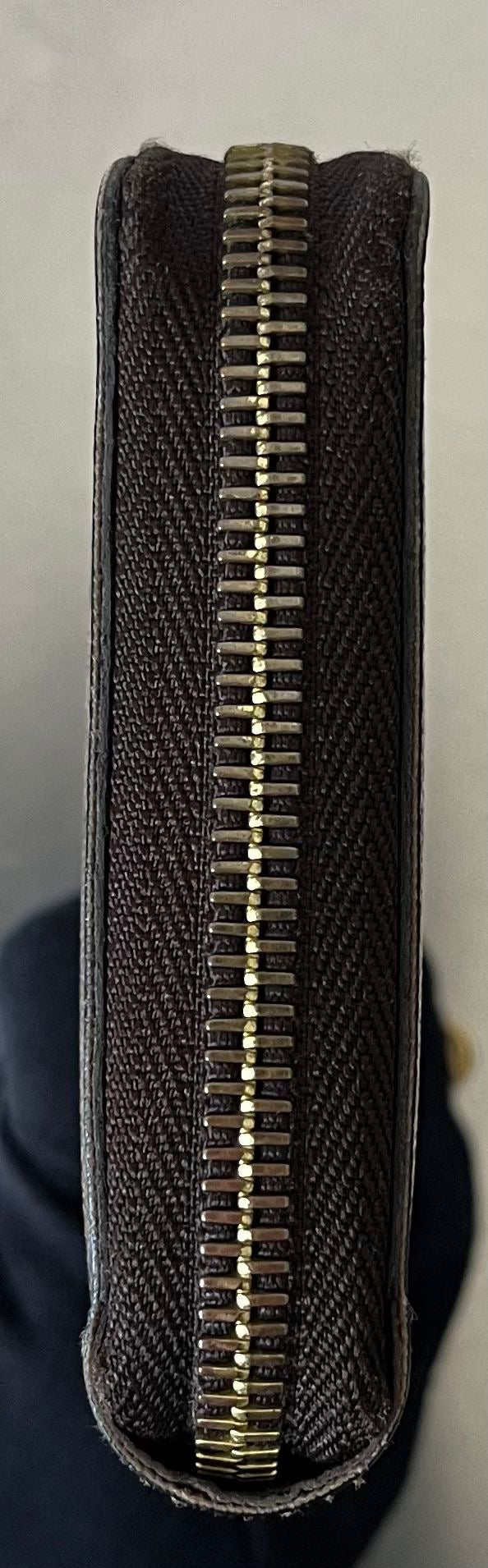 Louis Vuitton Zippy Damier