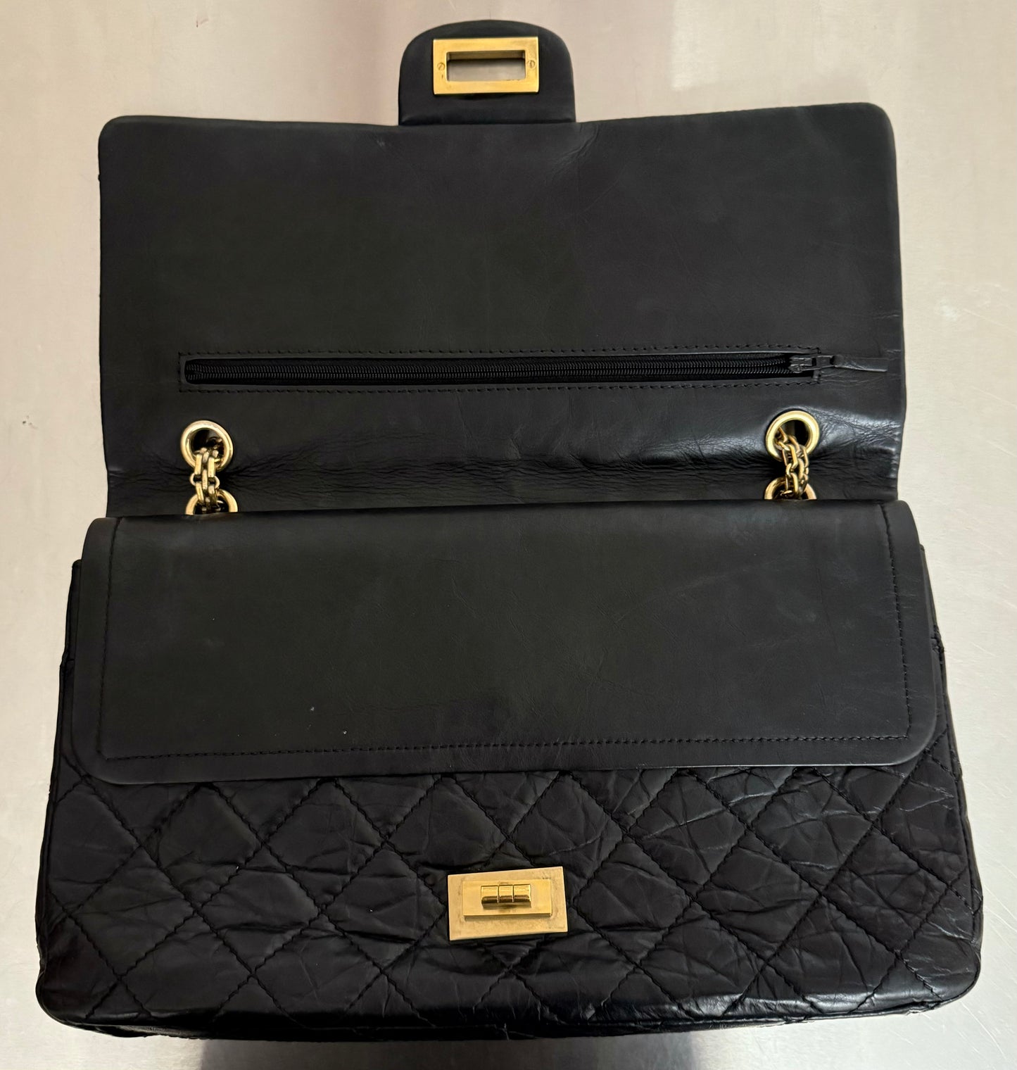 Chanel 2.55