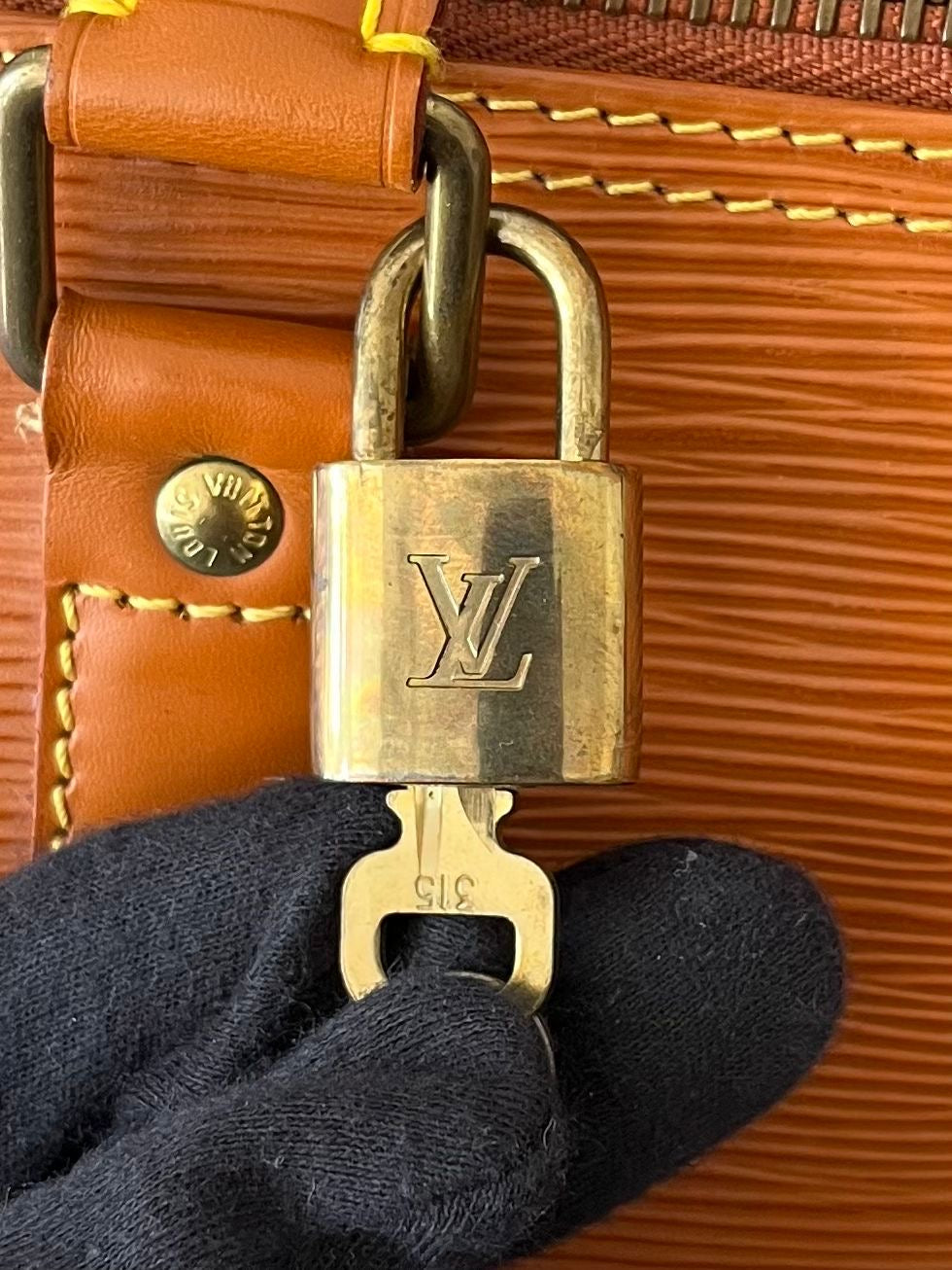 Louis Vuitton Keepall 55 Epi Leder