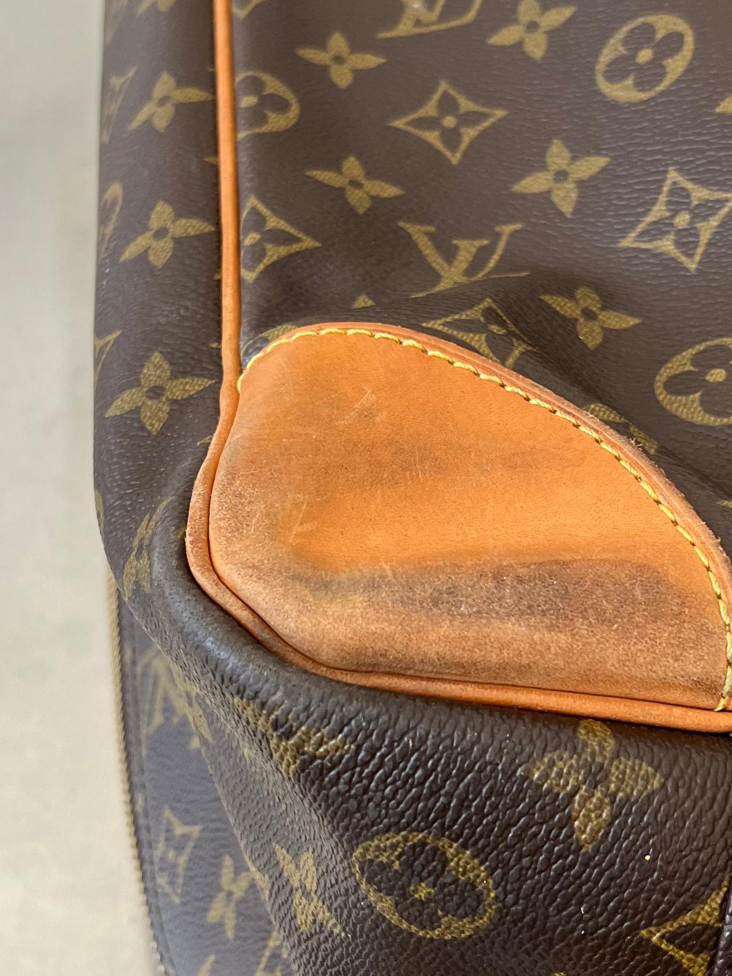 Louis Vuitton Sirius 65