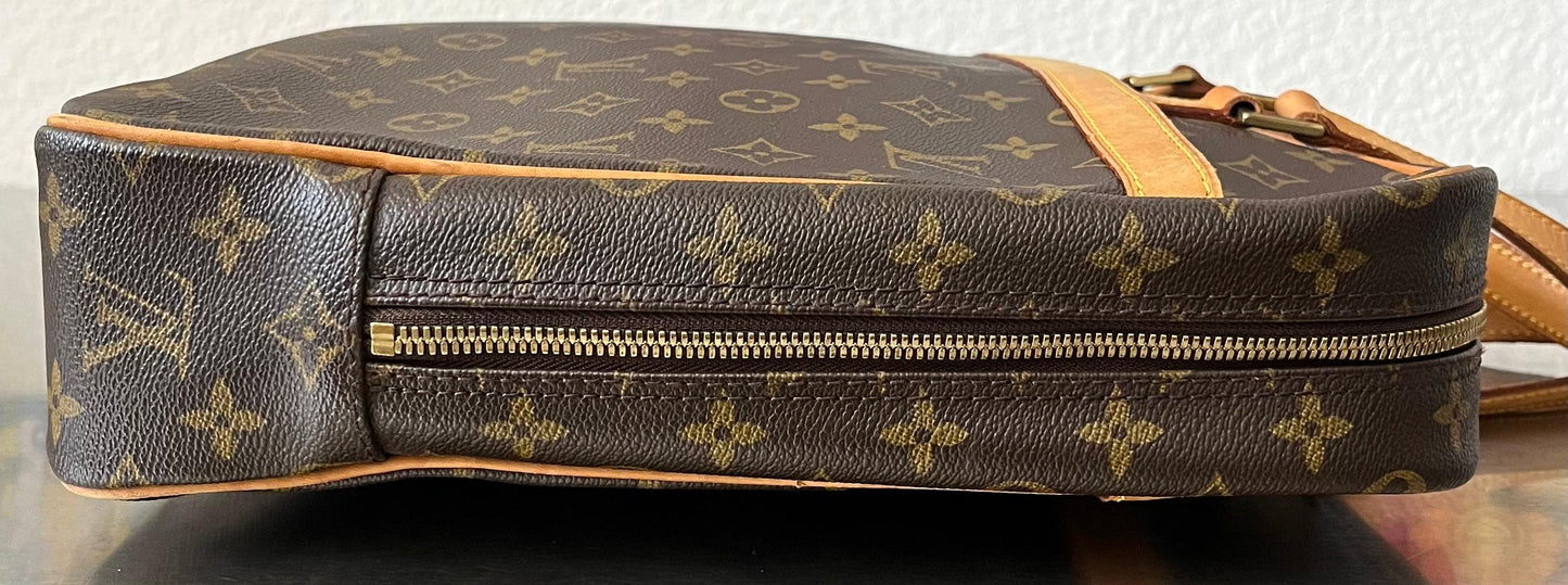Louis Vuitton Porte Documents Pegase Monogram