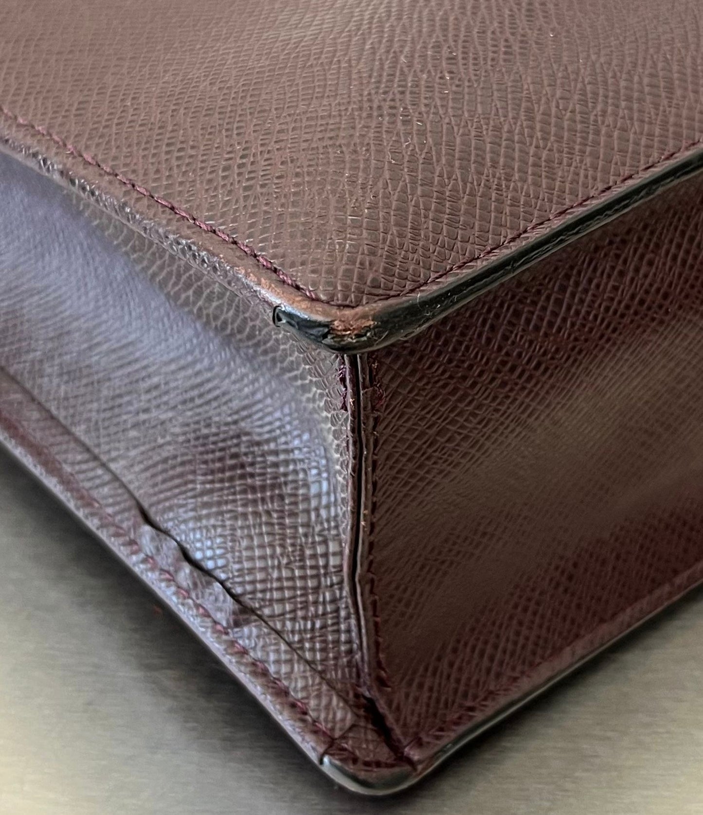 Louis Vuitton Angara Taiga