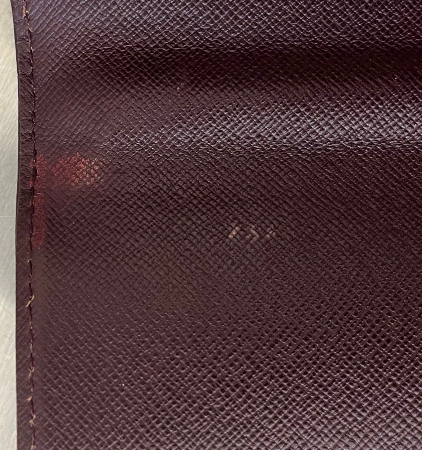 Louis Vuitton Angara Taiga