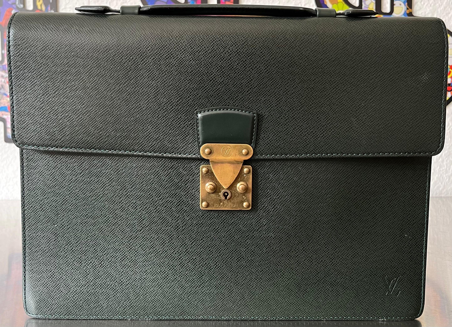 Louis Vuitton Serviette Kourad (Dunkelgrün)