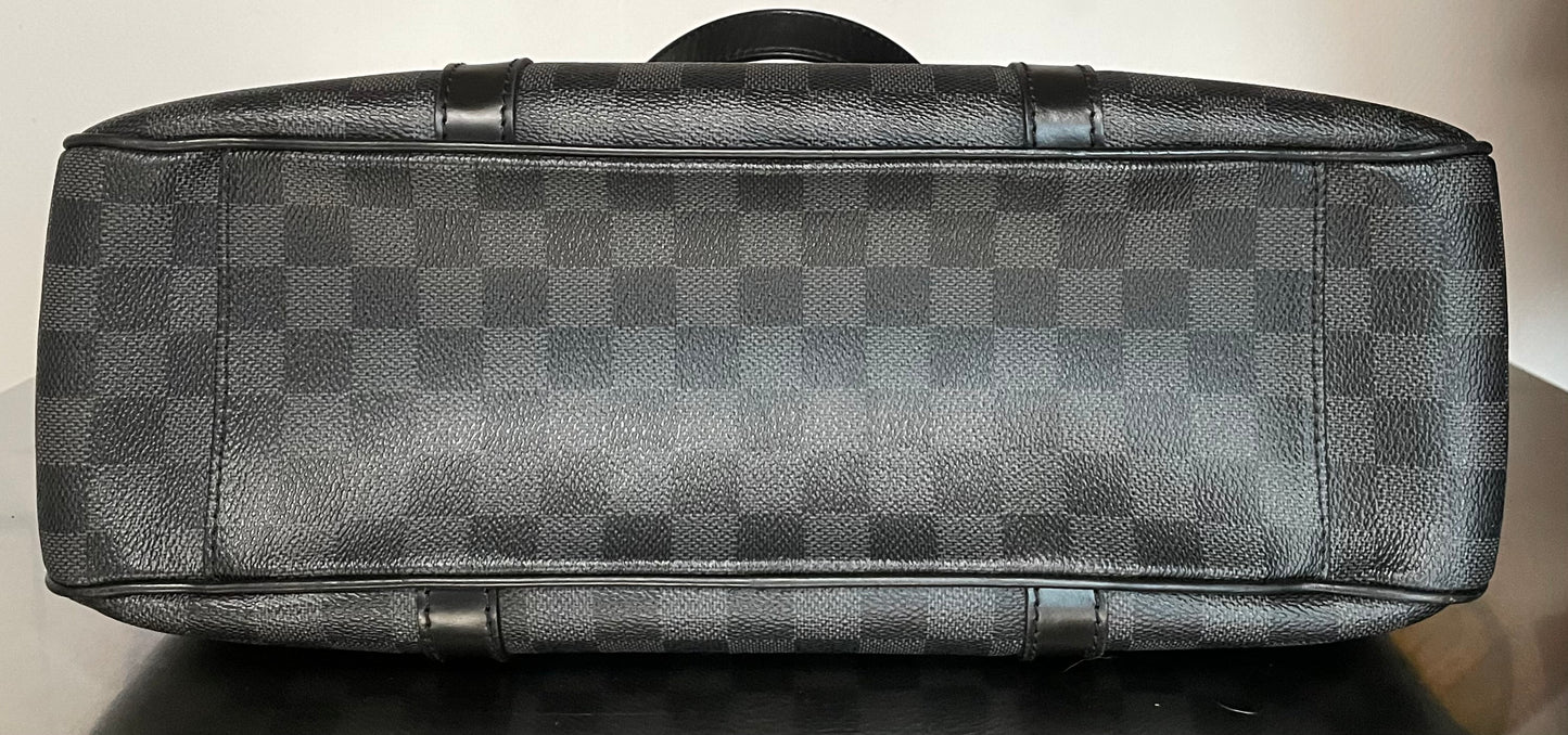 Louis Vuitton Tadao Damier