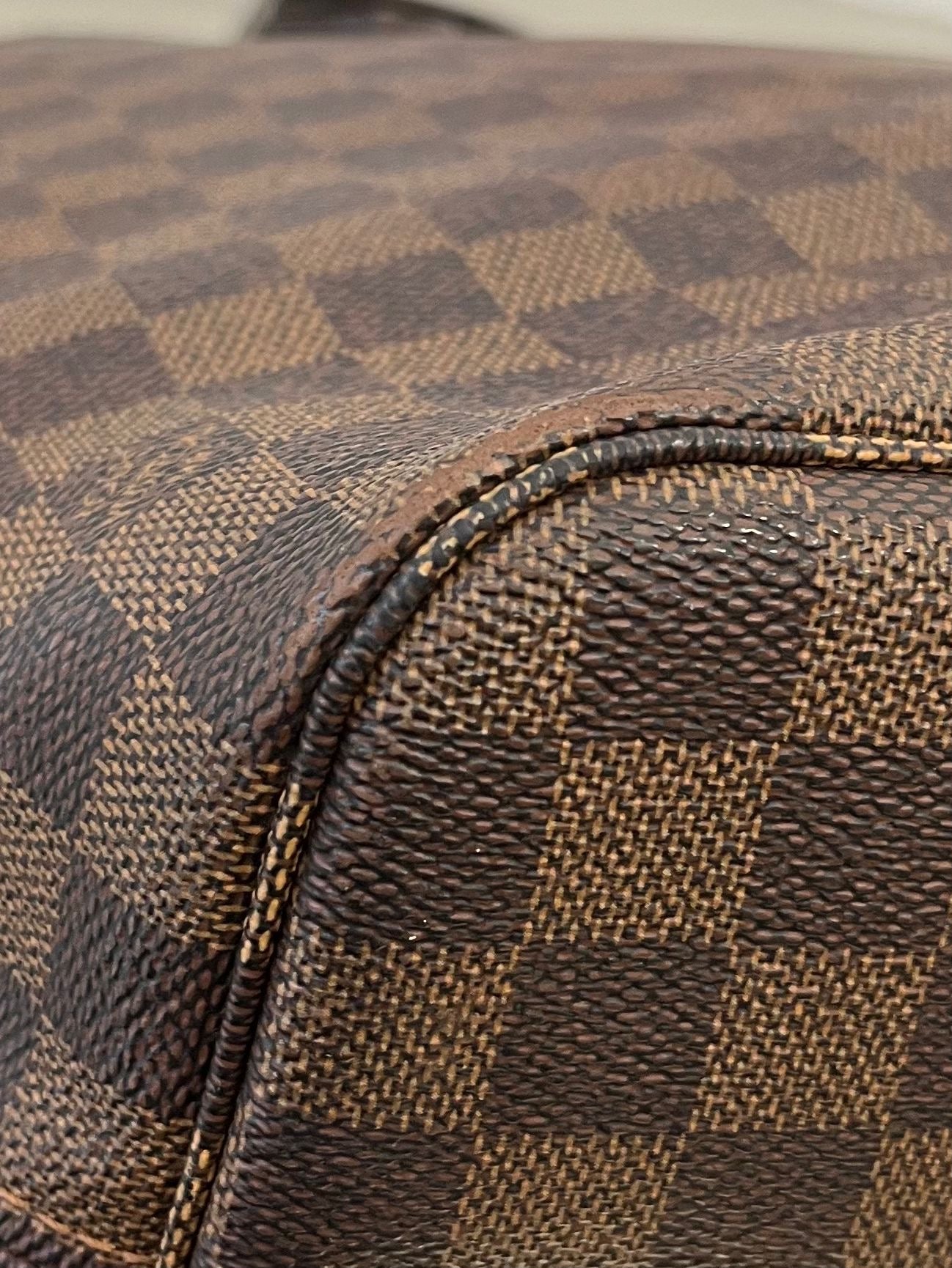 Louis Vuitton Neverfull MM