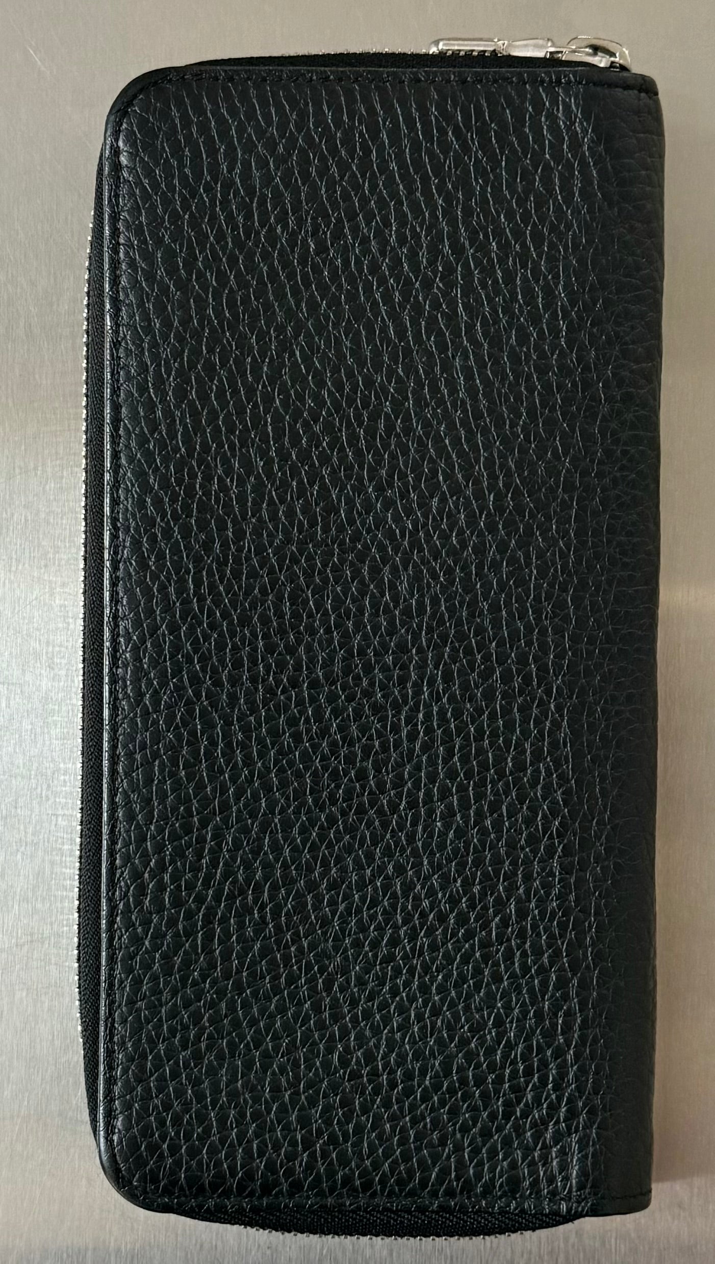 Louis Vuitton Zippy Vertical Taurillon Leder