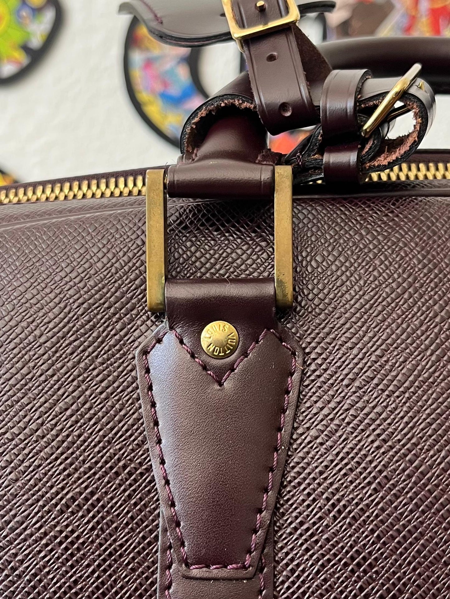 Louis Vuitton Helanga Taiga