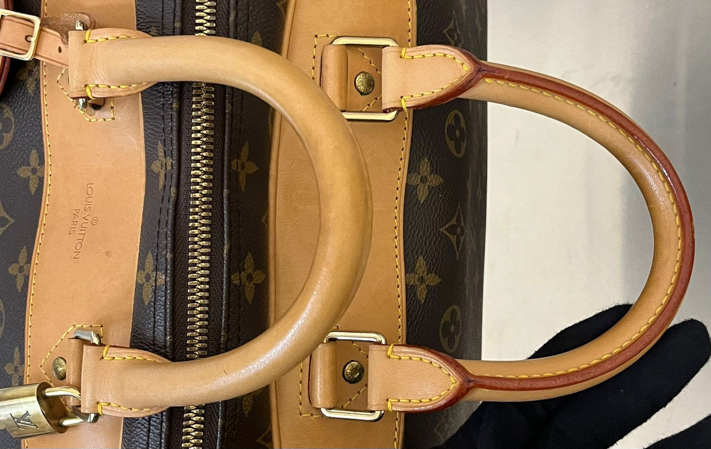 Louis Vuitton Evasion