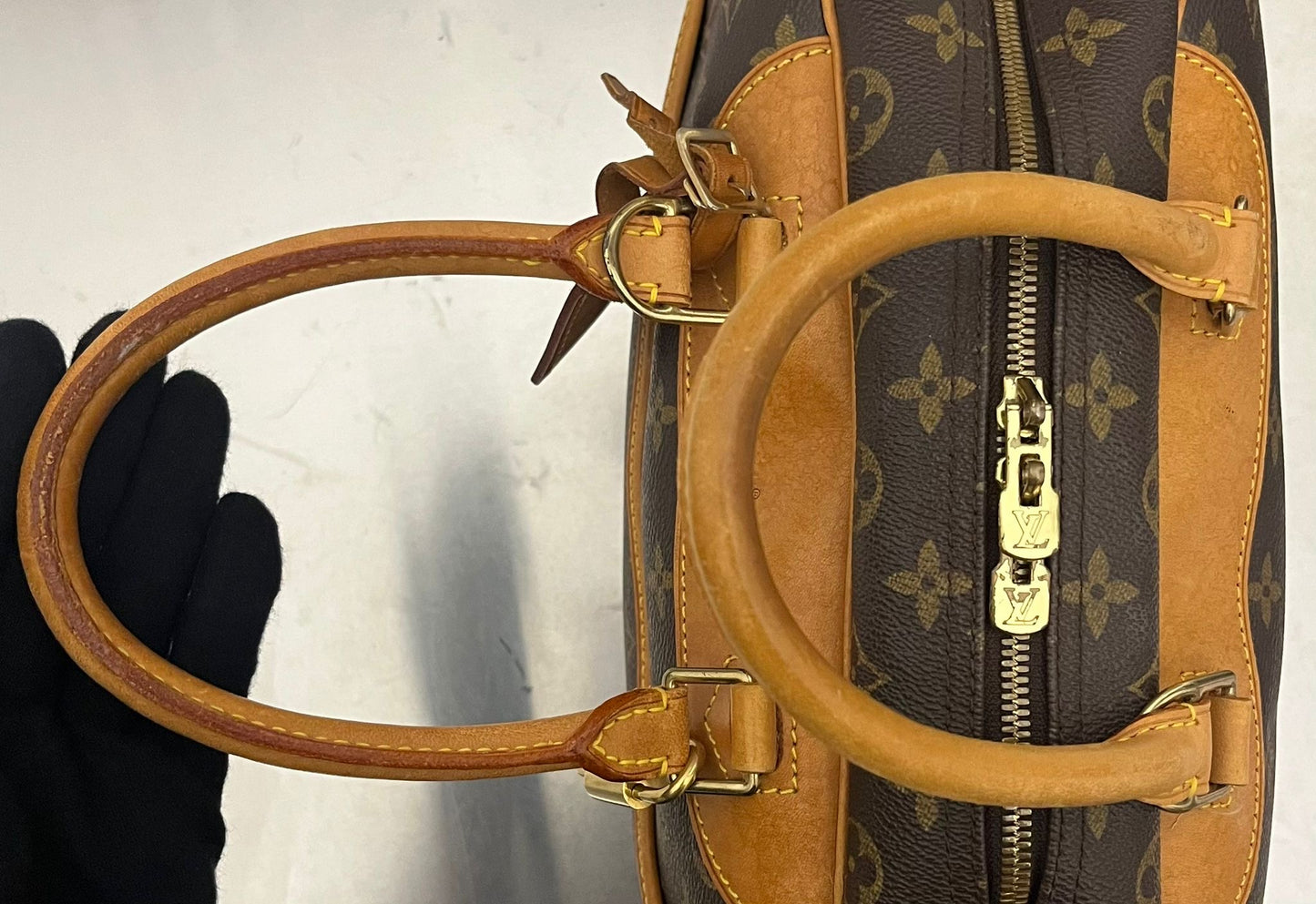 Louis Vuitton Deauville