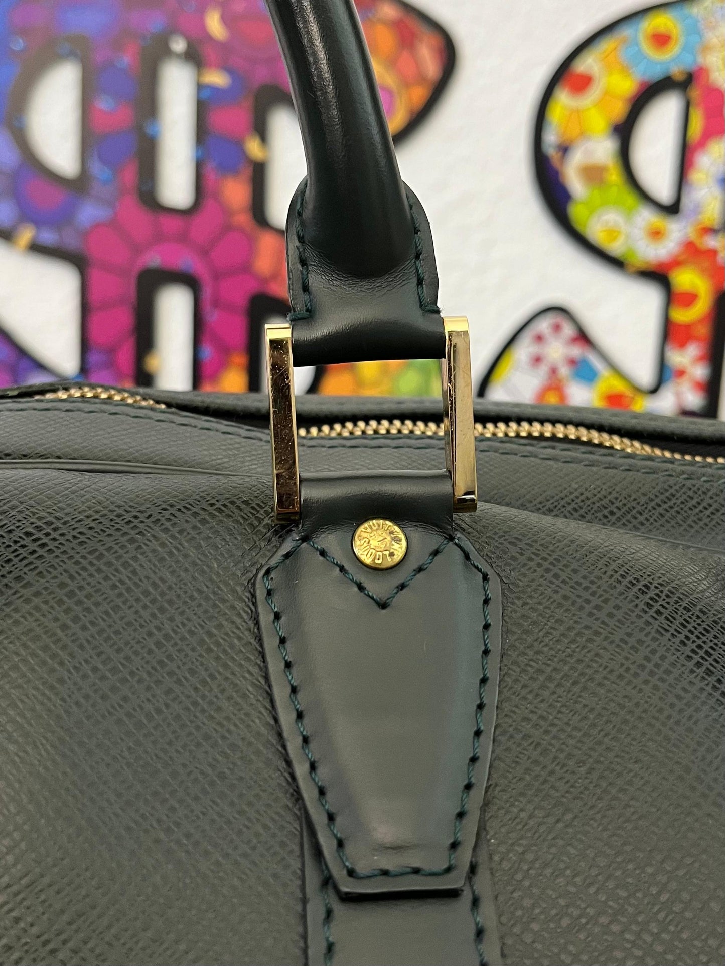 Louis Vuitton Kendall GM Taiga Leder