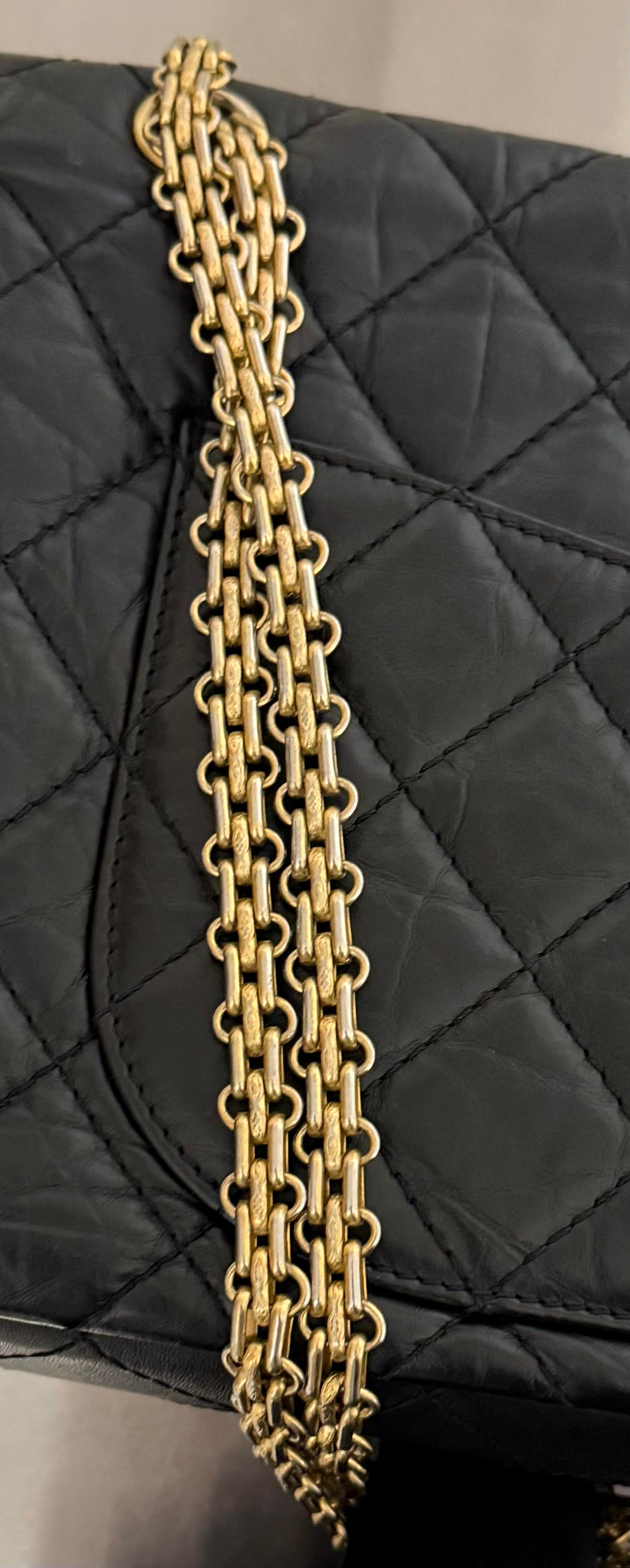 Chanel 2.55