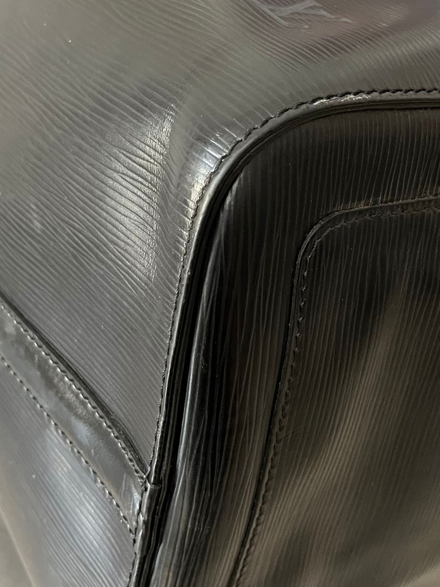 Louis Vuitton Keepall 45 Epi Leder