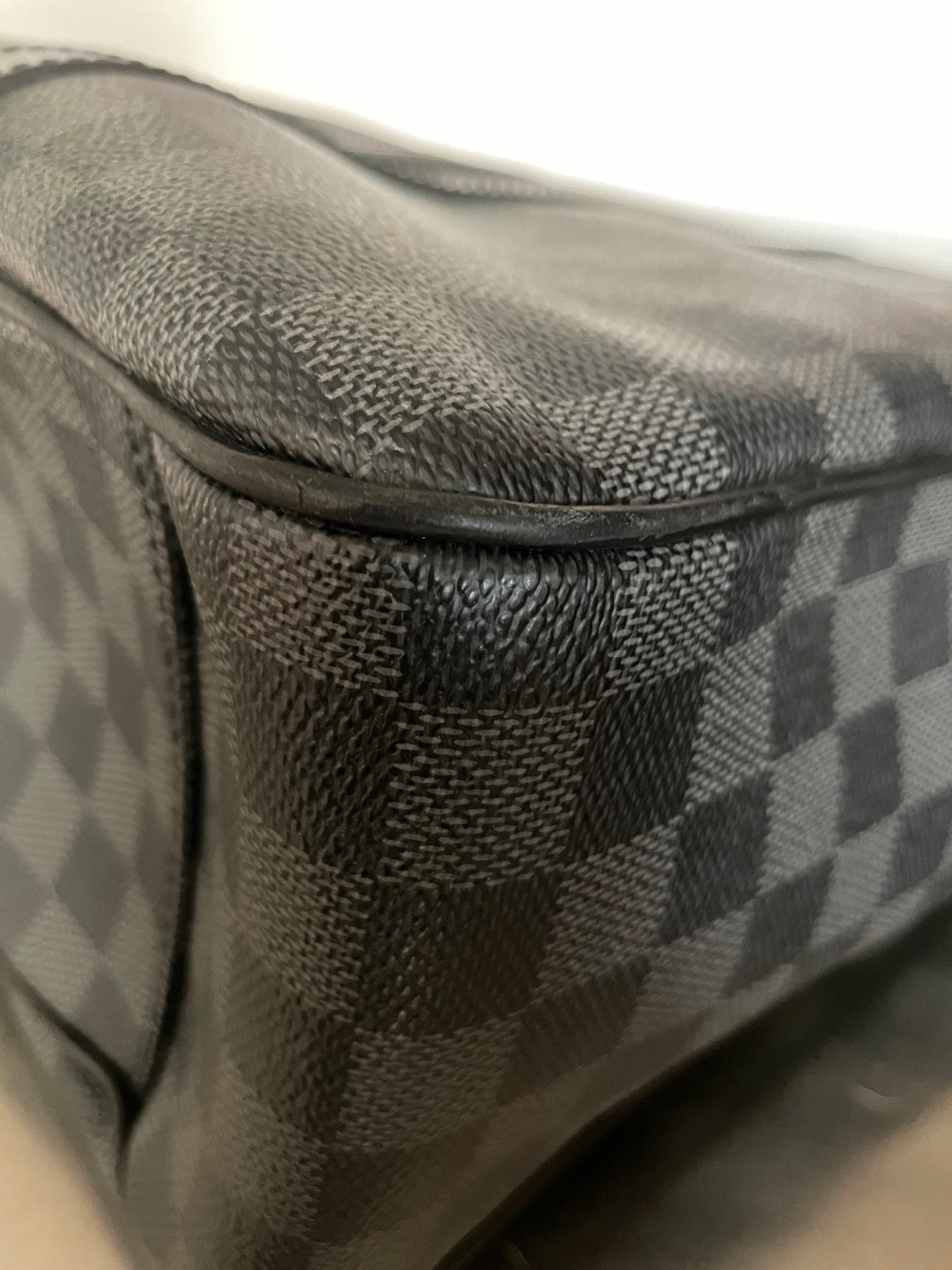 Louis Vuitton Tadao Damier