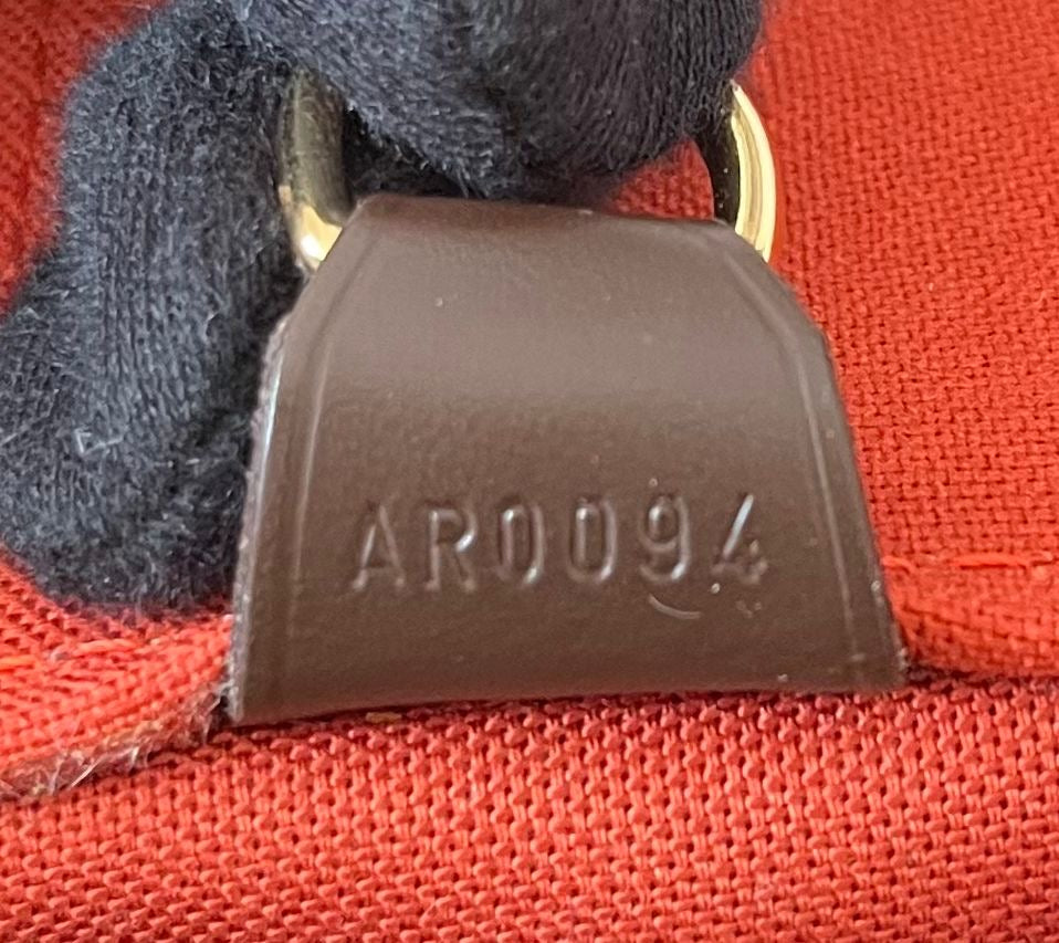Louis Vuitton Greenwich PM