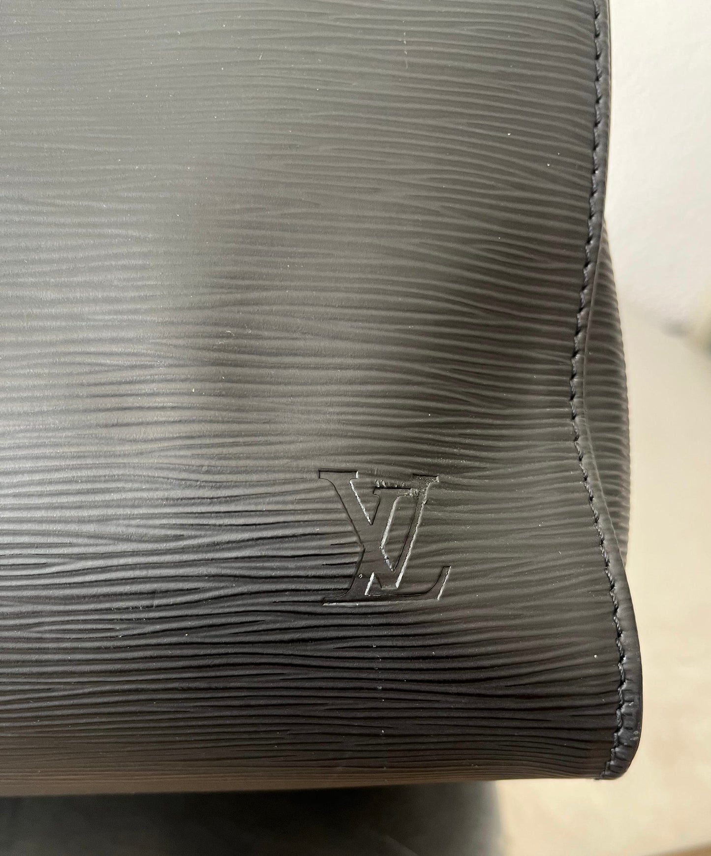 Louis Vuitton Keepall 45 Epi Leder
