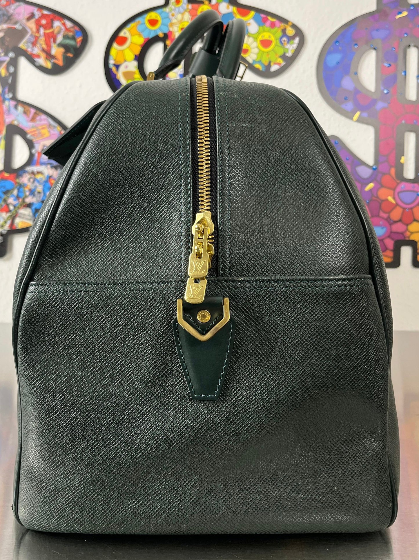 Louis Vuitton Kendall GM Taiga Leder