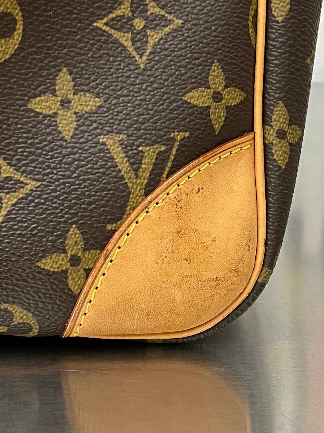 Louis Vuitton Sirius 55
