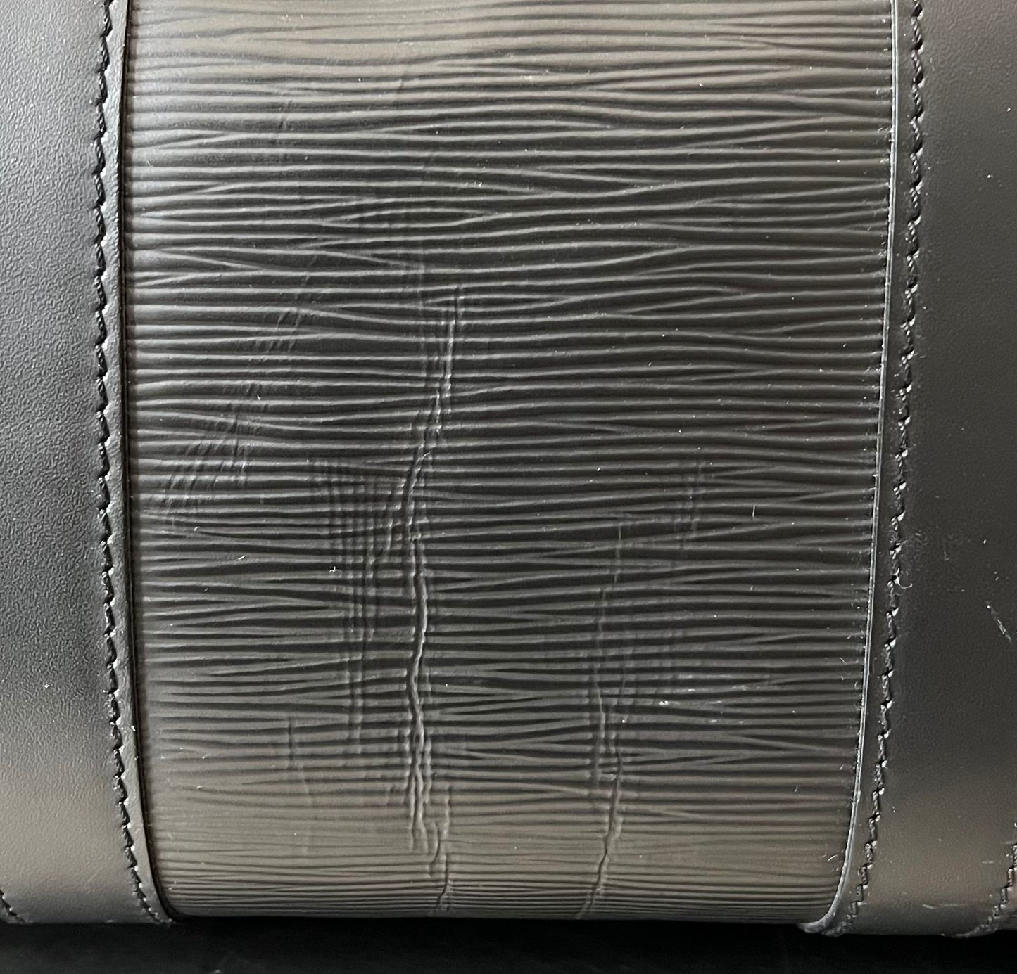 Louis Vuitton Keepall 45 Epi Leder