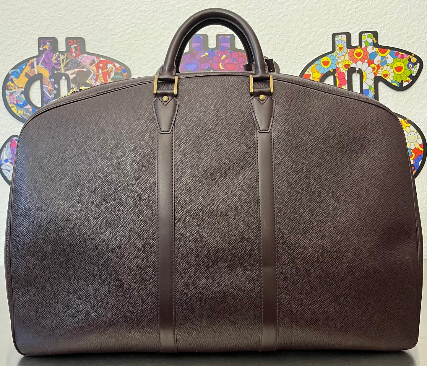 Louis Vuitton Helanga Taiga