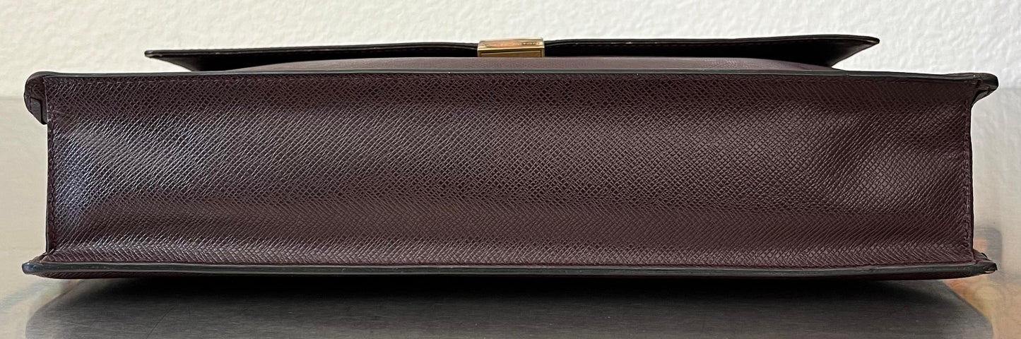 Louis Vuitton Angara Taiga