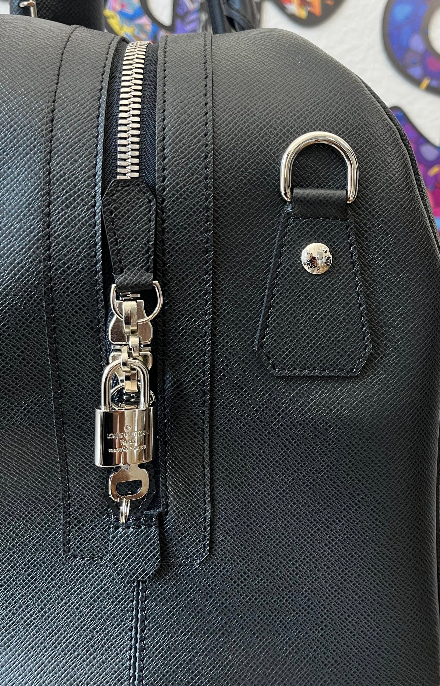Louis Vuitton Nikolai Taiga Leder