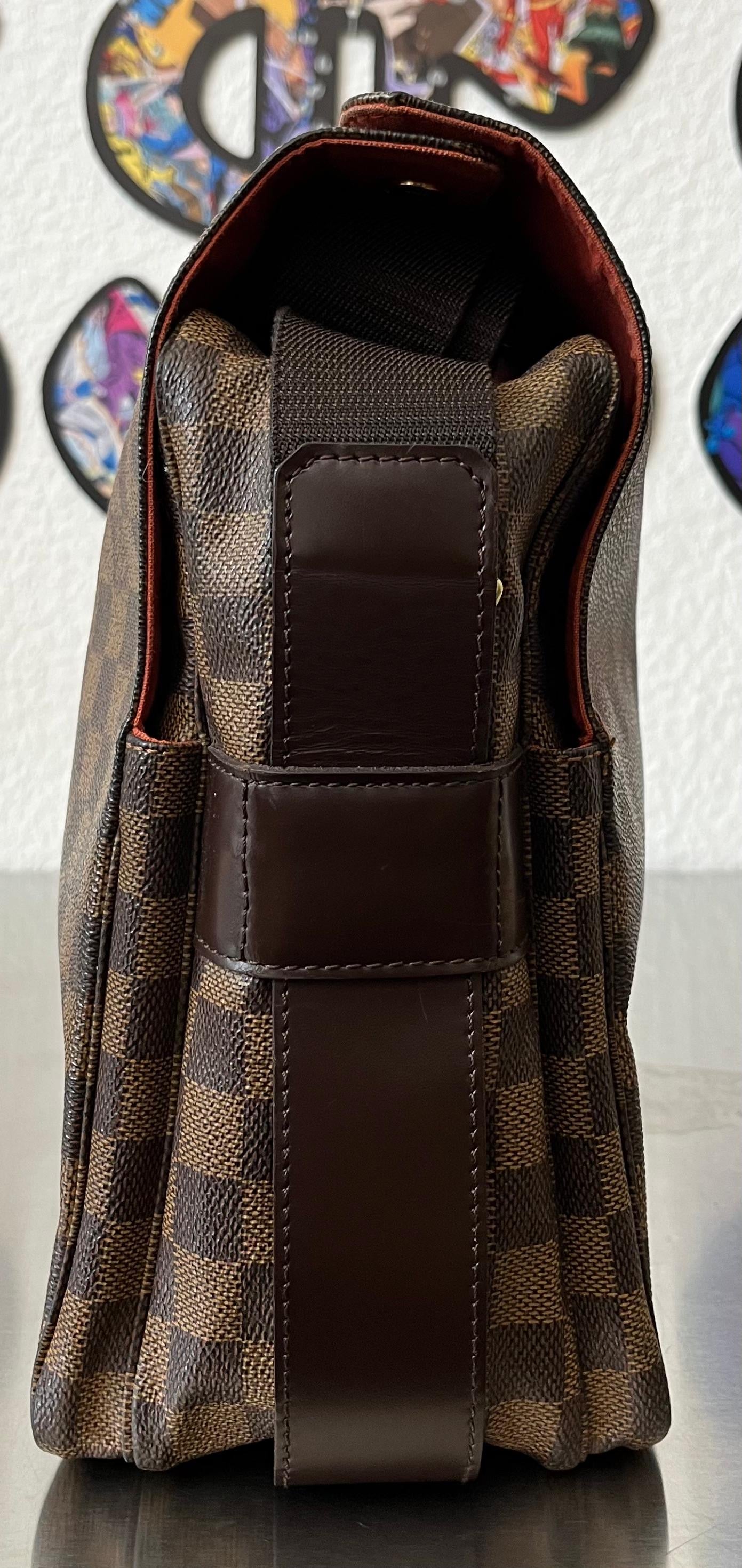 Louis Vuitton Naviglio Messenger