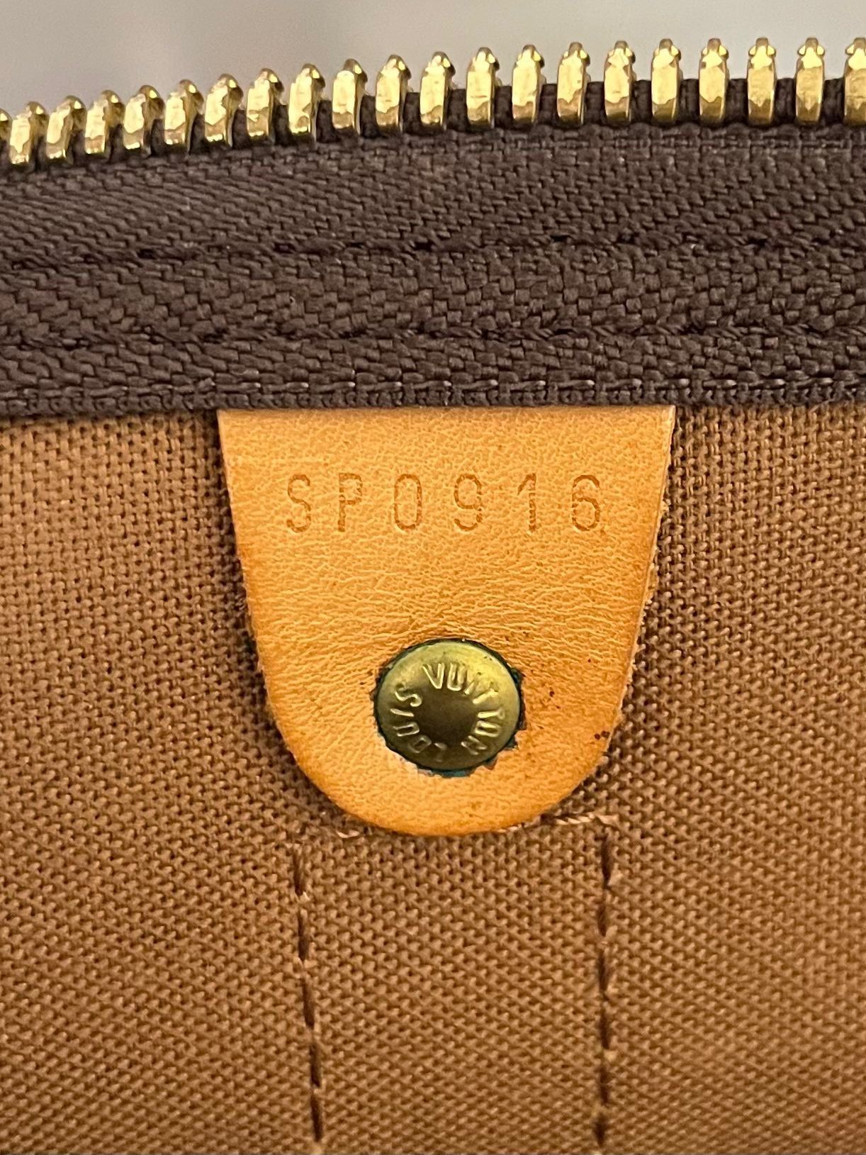 Louis Vuitton Keepall 55