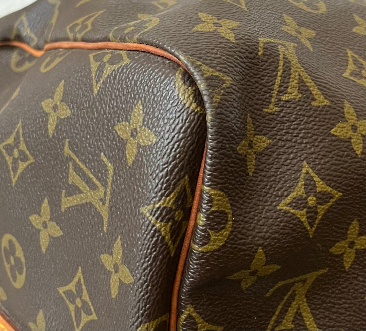 Louis Vuitton Keepall 55 Bandouliere
