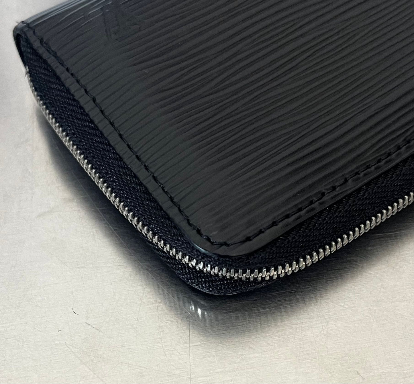 Louis Vuitton Zippy Coin Epi