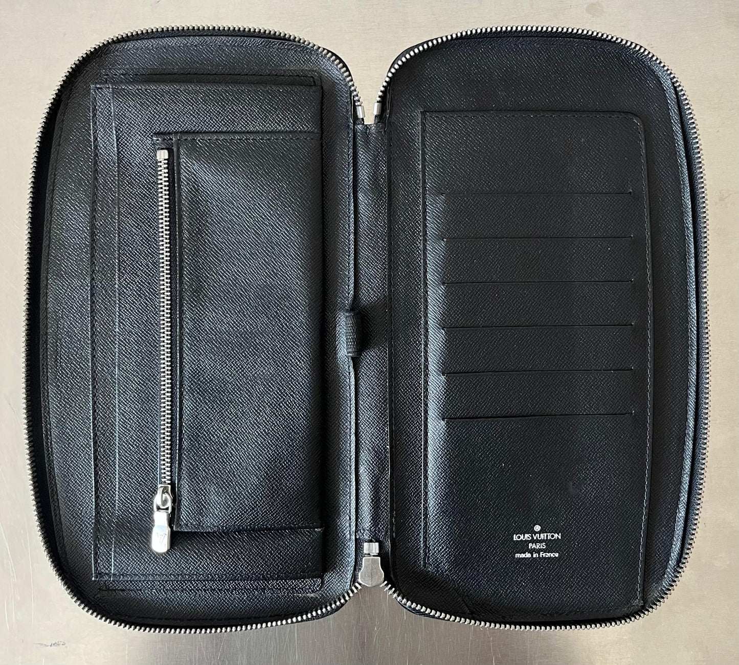 Louis Vuitton Atoll Organizer Taiga