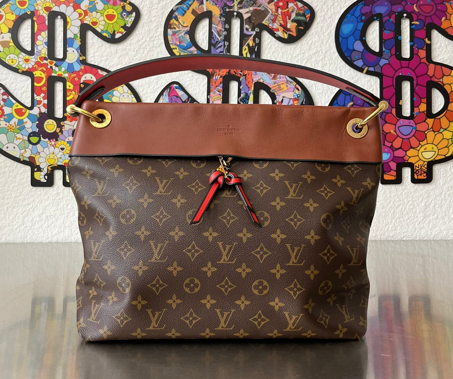 Louis Vuitton Tuileries Hobo