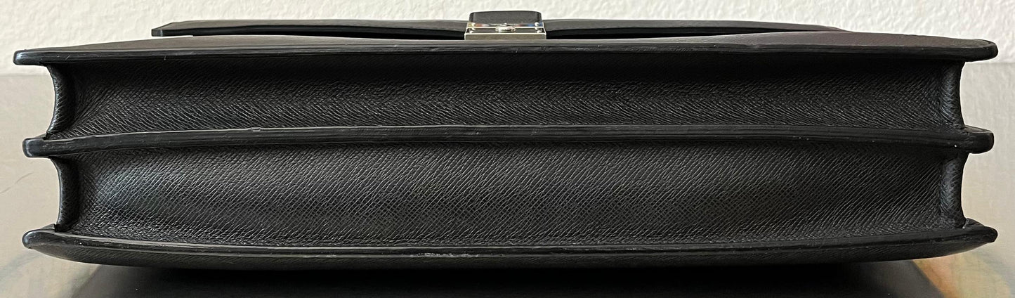 Louis Vuitton Neo Robusto 2 Taiga