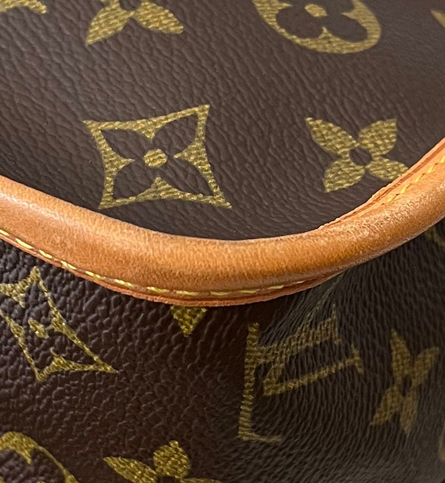 Louis Vuitton Gibeciere GM Messenger