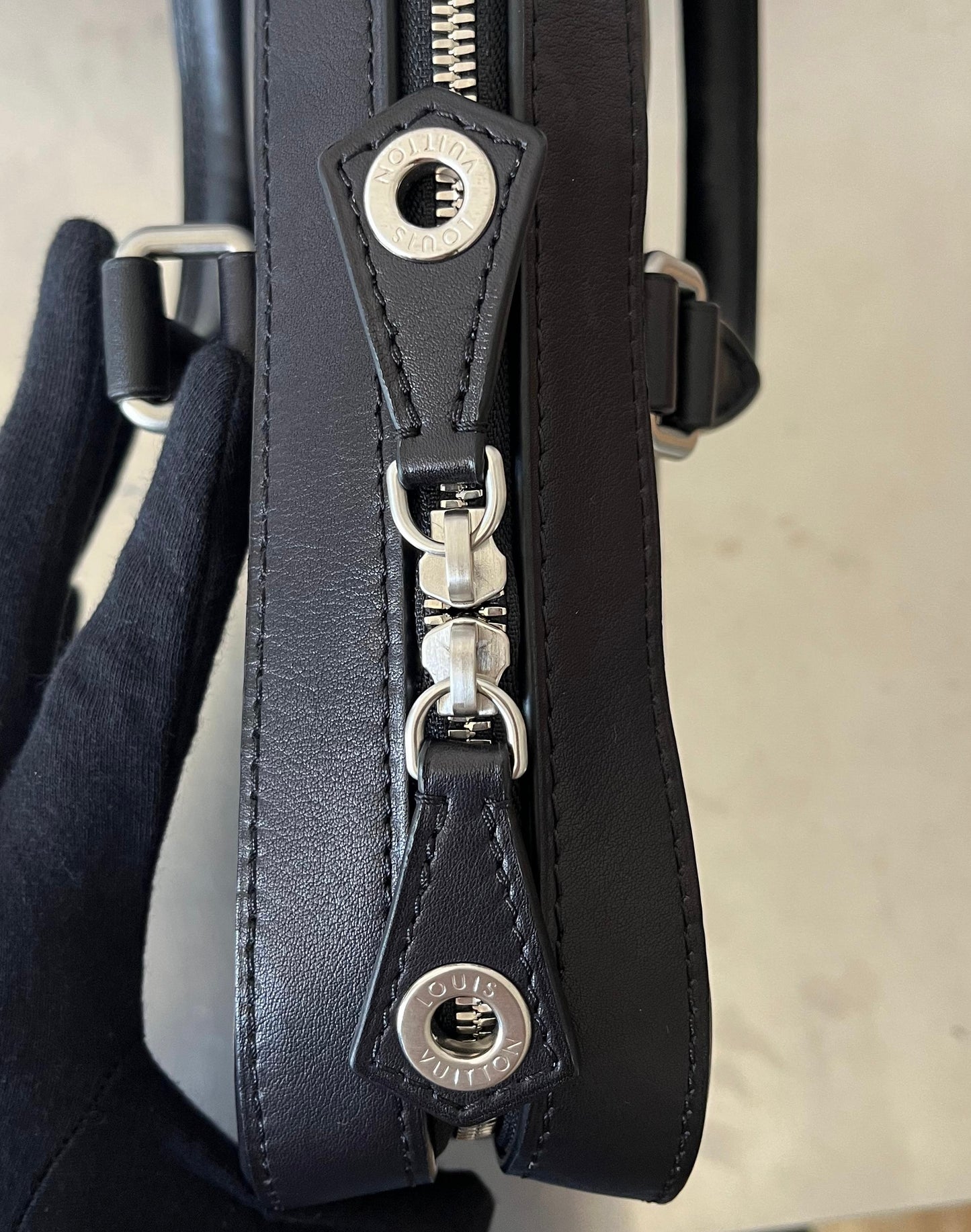 Louis Vuitton Porte-Documents Voyage PM