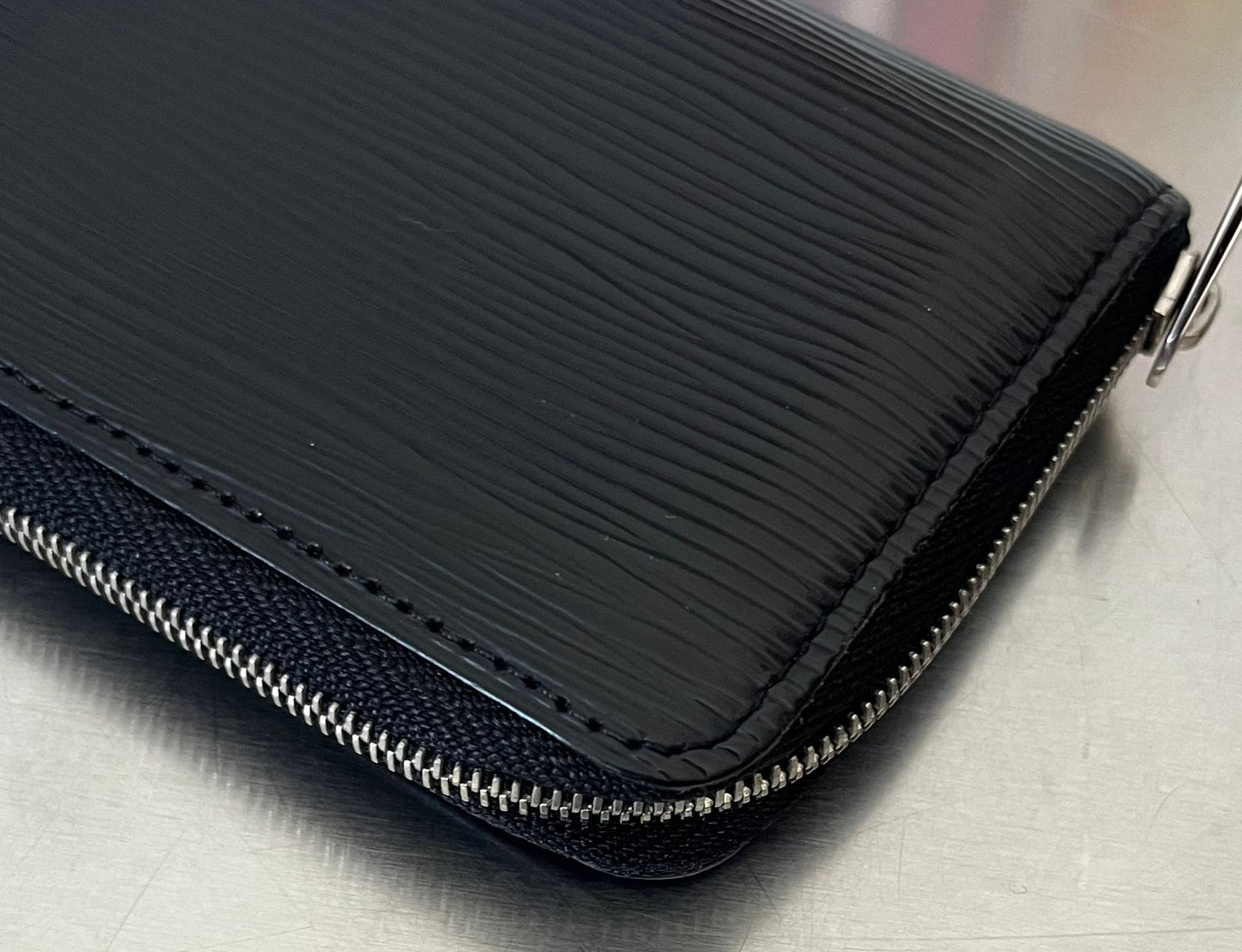 Louis Vuitton Zippy Coin Epi